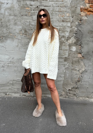 Светр one size limited edition молочний